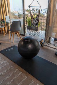 Pelota De Yoga Con Bomba Alta Calidad 65cm Bywell Negro