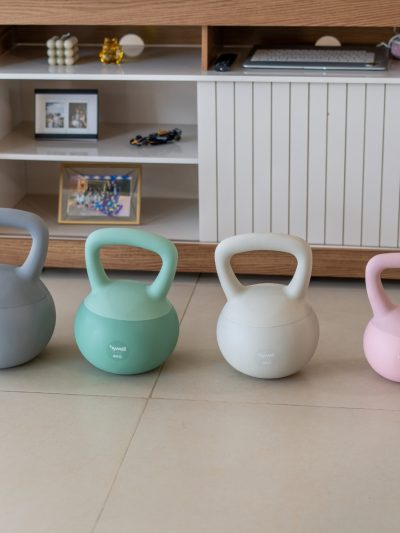 Set De Pesas Rusas Kettlebell Bywell 4kg, 6kg, 8kg Y 10kg Agua